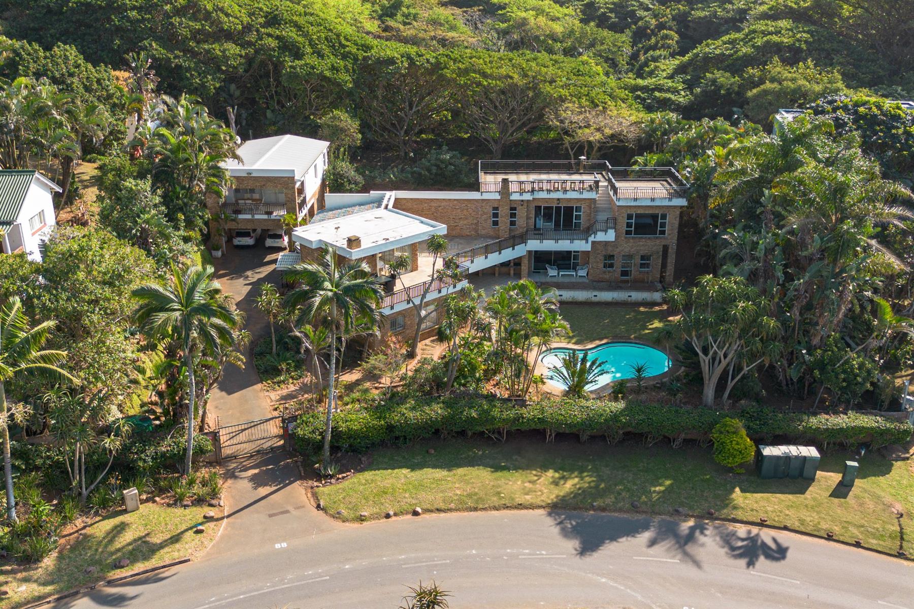 Luxury Home For Sale in Sheffield Beach, Ballito, KwaZulu Natal