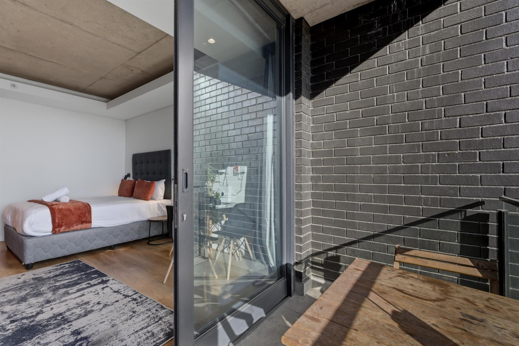 Airbnb Studio Apartment For Sale in Fresnaye, Cape Town