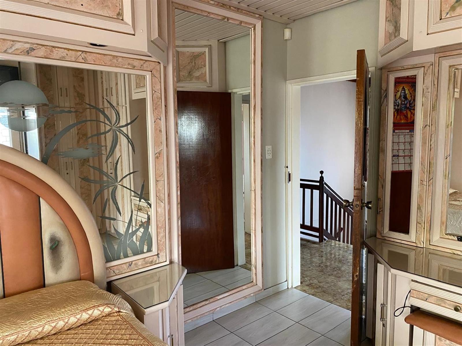 4 Bedroom House For Sale