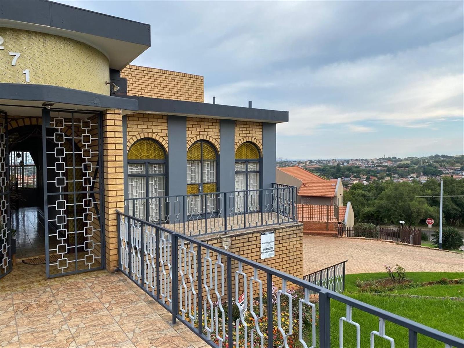 4 Bedroom House For Sale