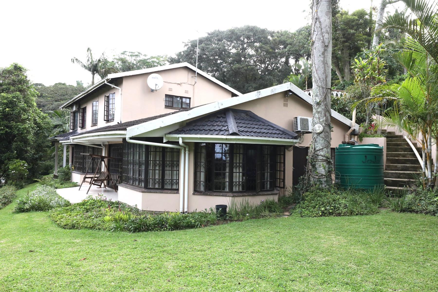 4 Bedroom Double Story House For Sale in Chiltern Hills, Durban, KwaZulu Natal
