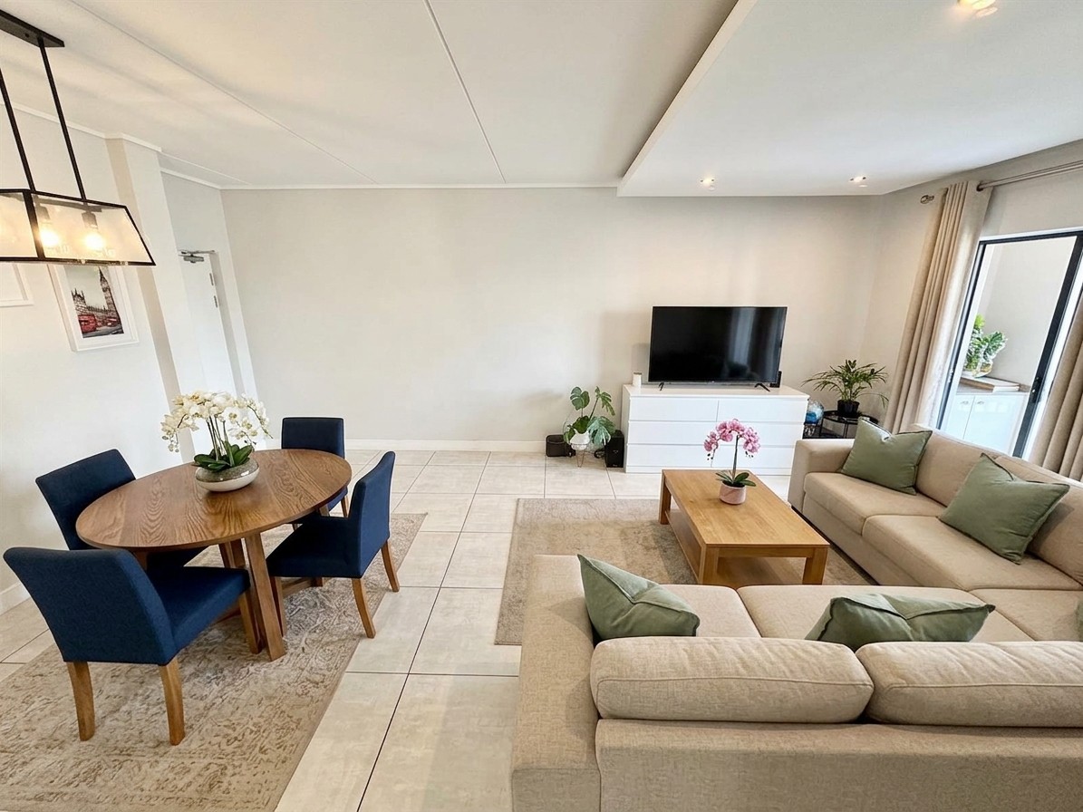 3 Bed, 2 Bath KINGS Apartment For Sale in The Polofields, Waterfall, Midrand