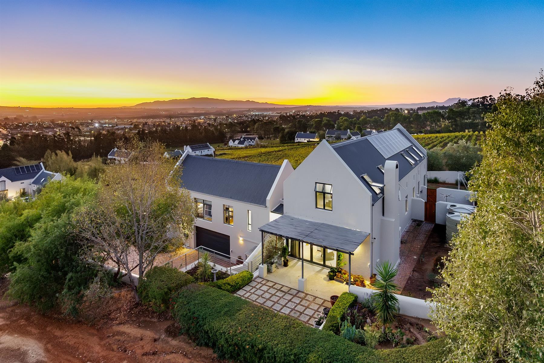 Exclusive Villa Living in Diemersfontein Wine Estate