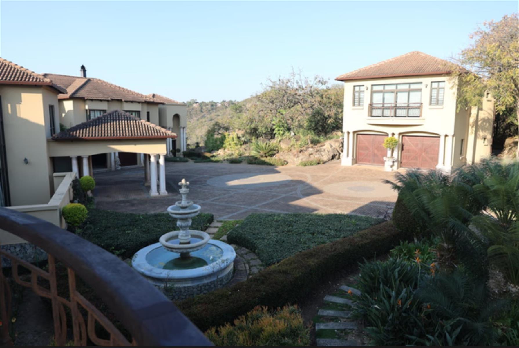 Surrounded by African Wildlife in the heart of Mbombela - Luxury Awaits You