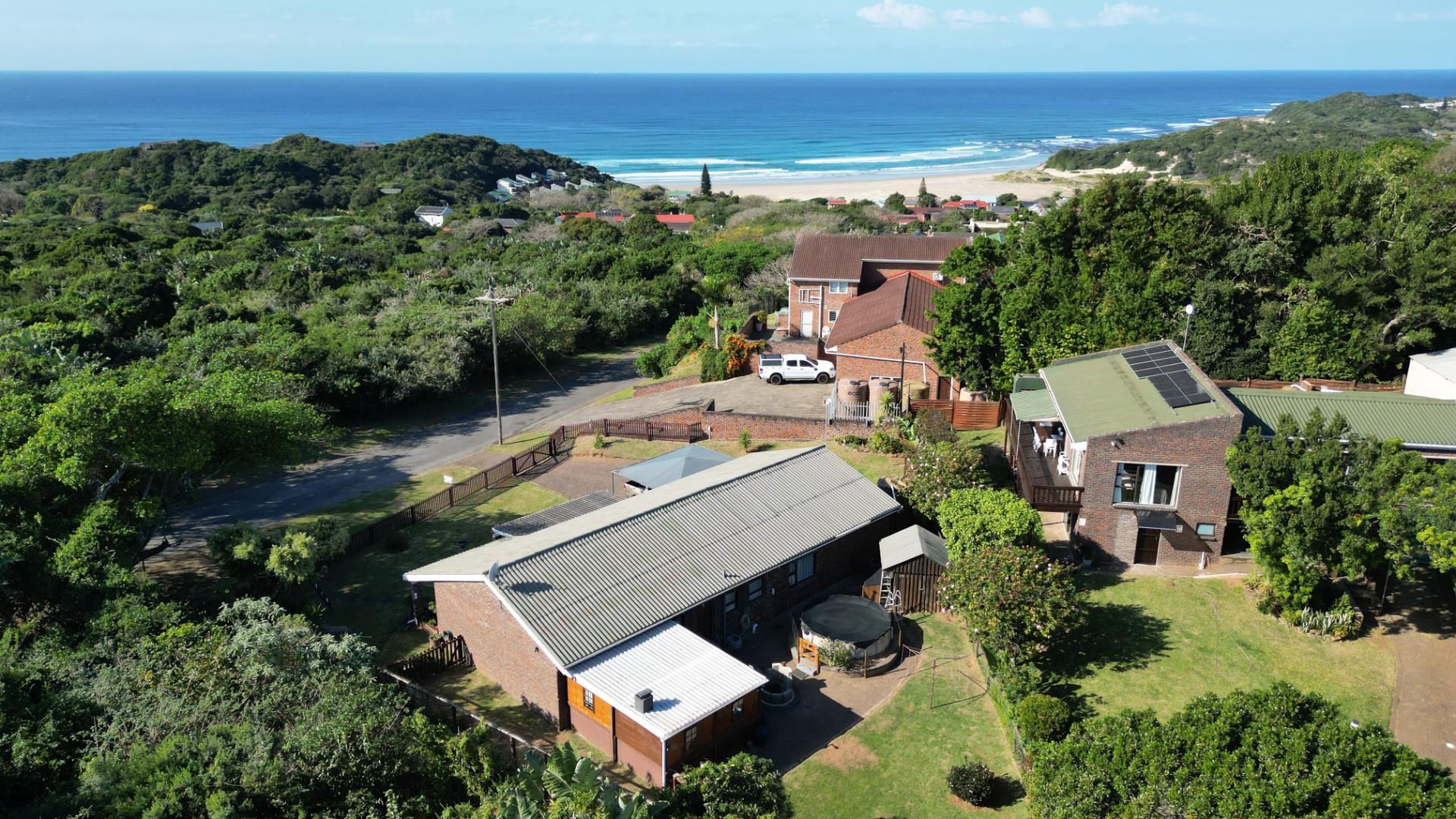 Charming Coastal Family Home - Just a Short Stroll to the Beach