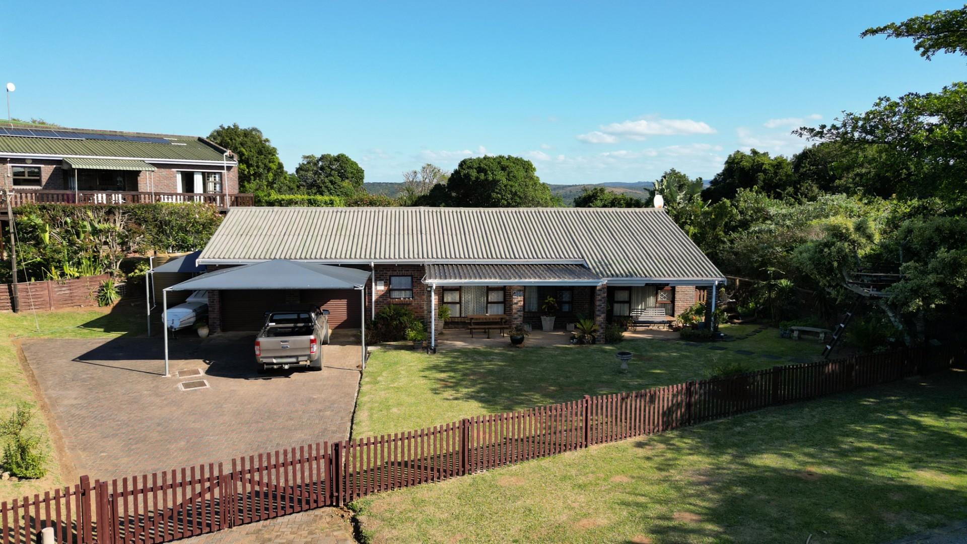 Charming Coastal Family Home - Just a Short Stroll to the Beach