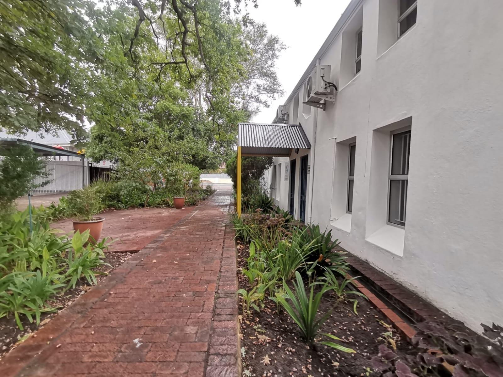 Professional Office Space To Let in Central Paarl