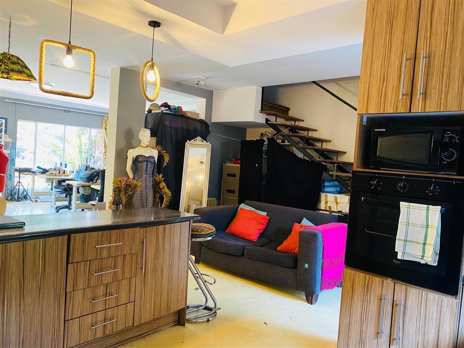 Duplex For Sale in Windsor West, Windsor, Randburg