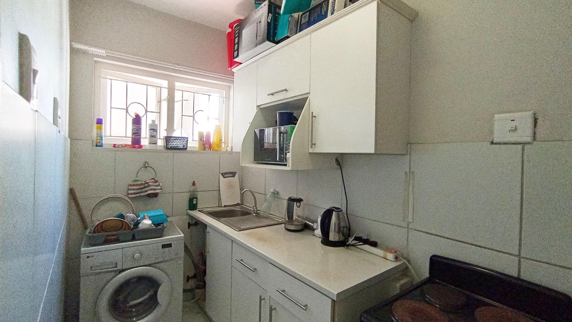 Apartment For Sale in Bulwer, KwaZulu Natal