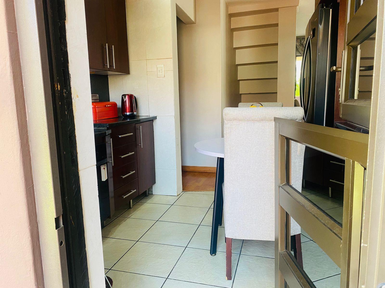 House for sale in Reyno Ridge, Witbank, 411 m²