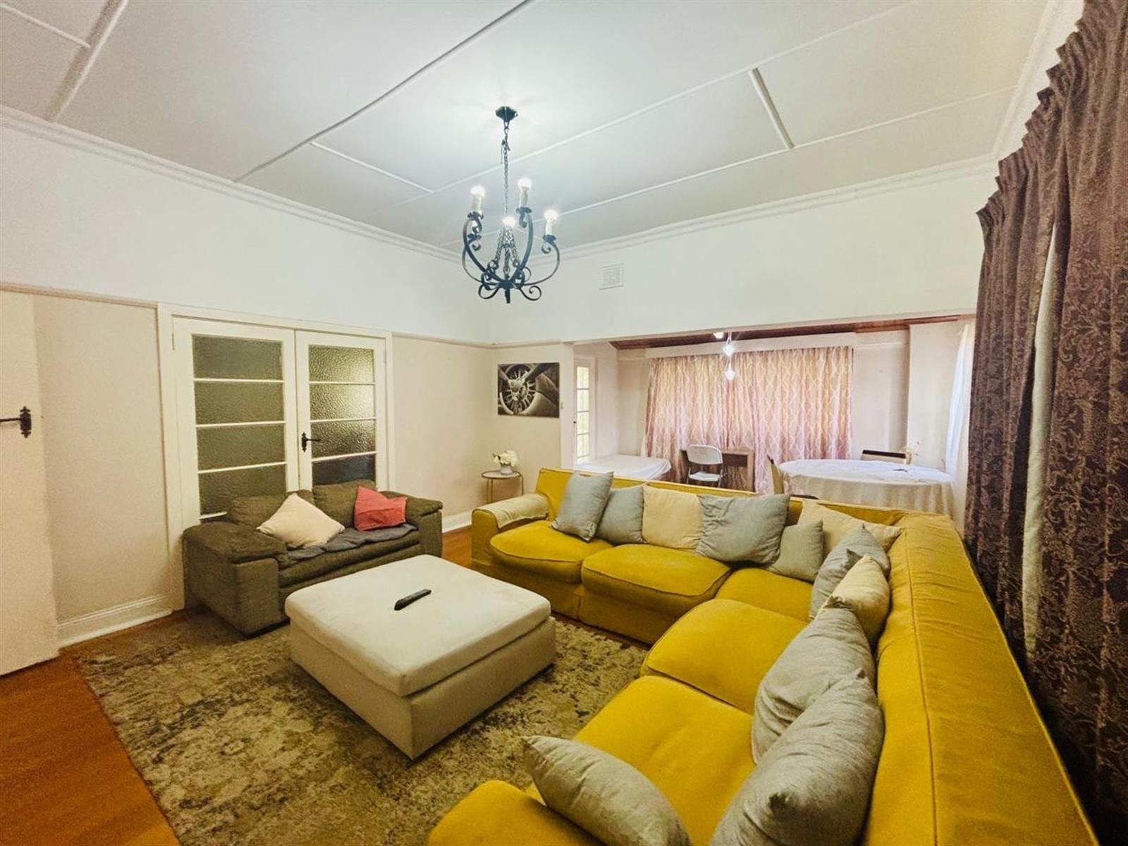 Prime Scottsville Invest. Opportunity - 400m to UKZN - High-Demand Student Accom - Expansion Ready
