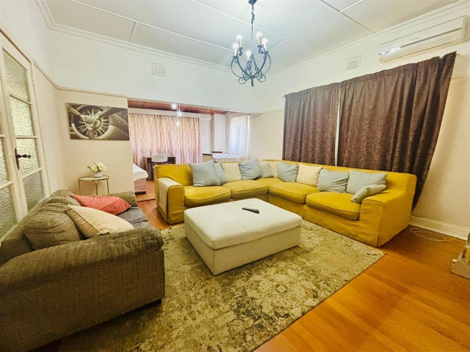 Prime Scottsville Invest. Opportunity - 400m to UKZN - High-Demand Student Accom - Expansion Ready
