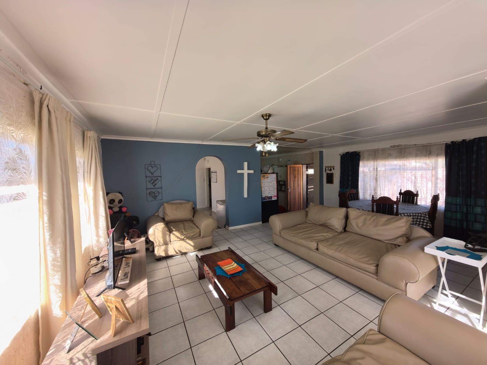 Dual Living Delight with Space, Comfort and Endless Possibilities in South Ridge, Kimberley