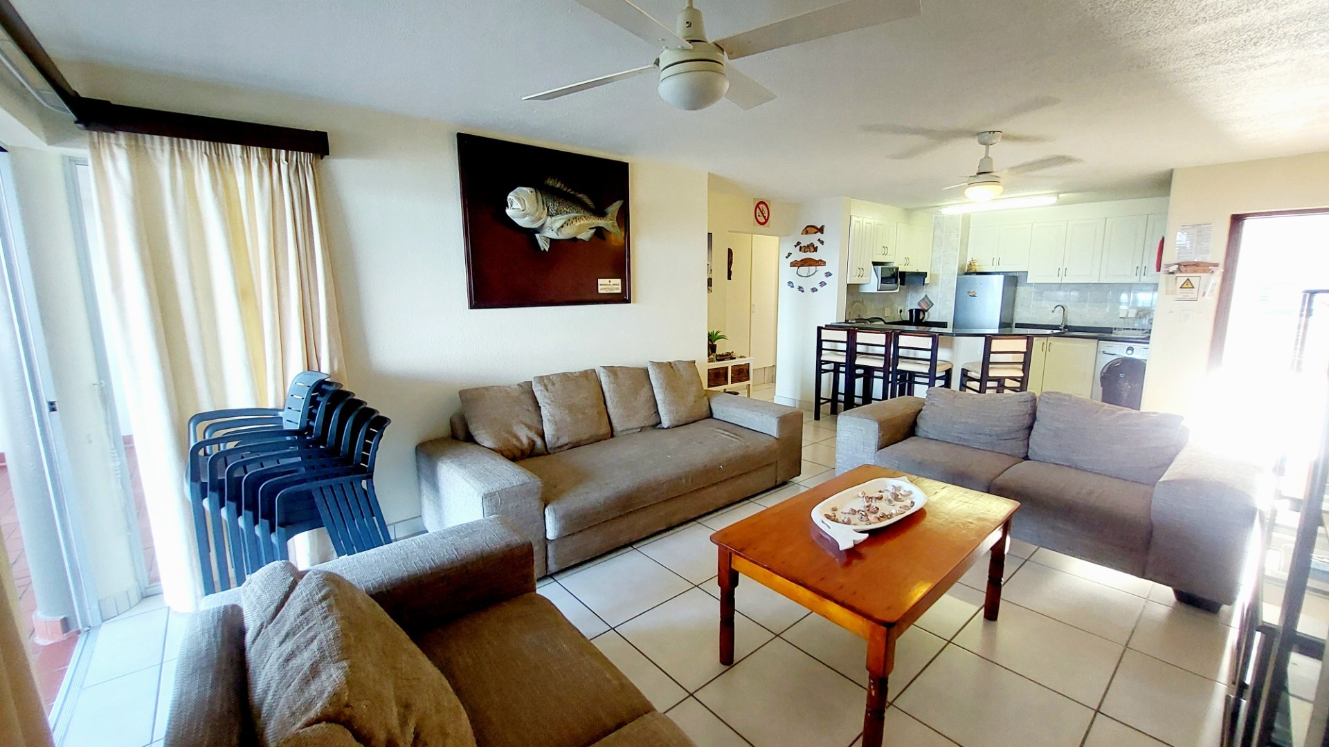 Sea View Apartment for sale, Uvongo, Kwazulu-Natal