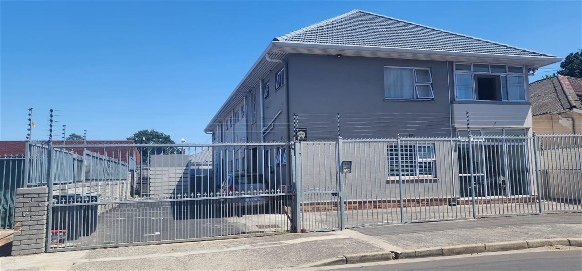 Apartment Block For Sale in Oakdale, Bellville