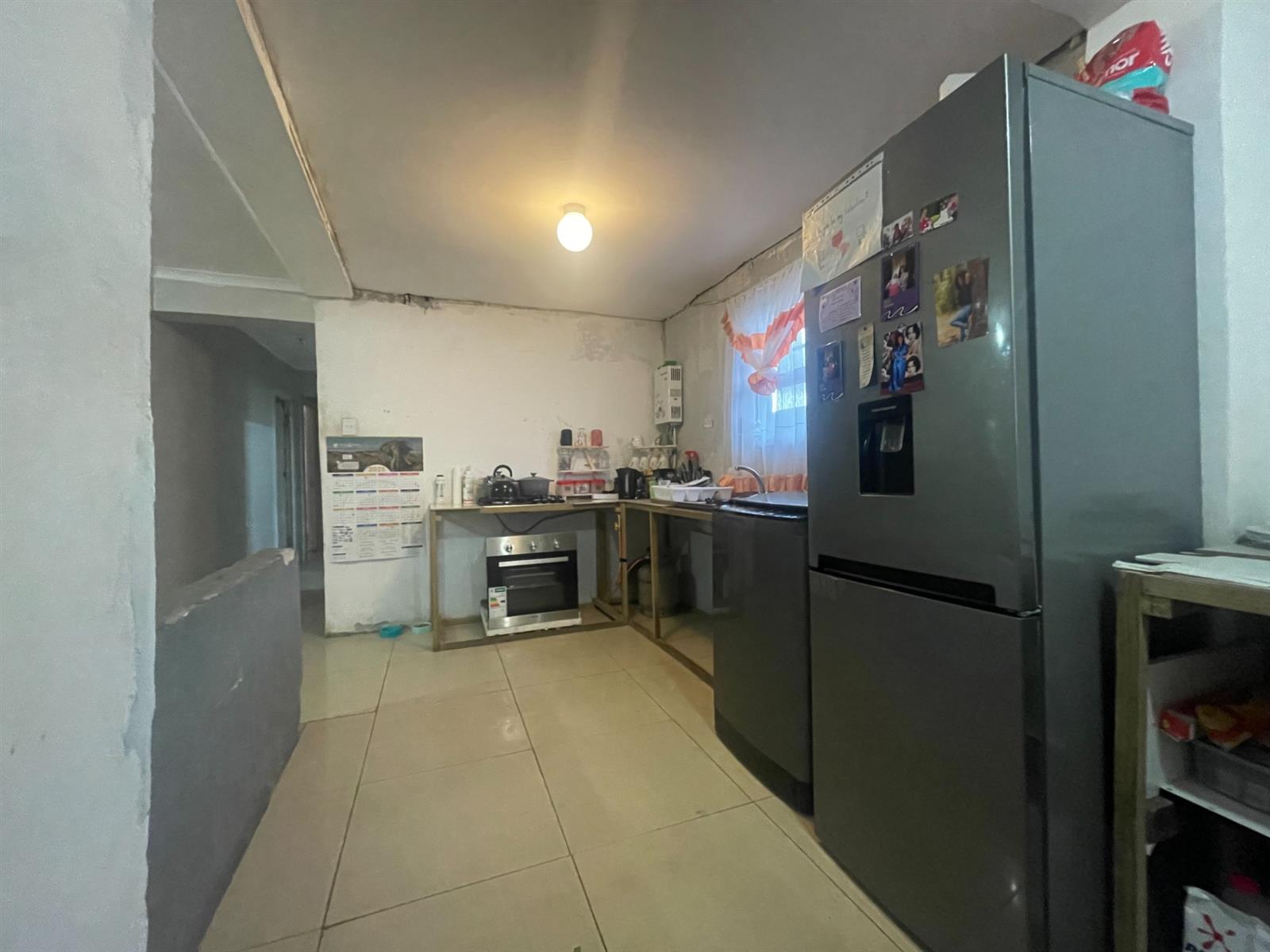 3 bedroom home with loads of potential in Lavender Hill