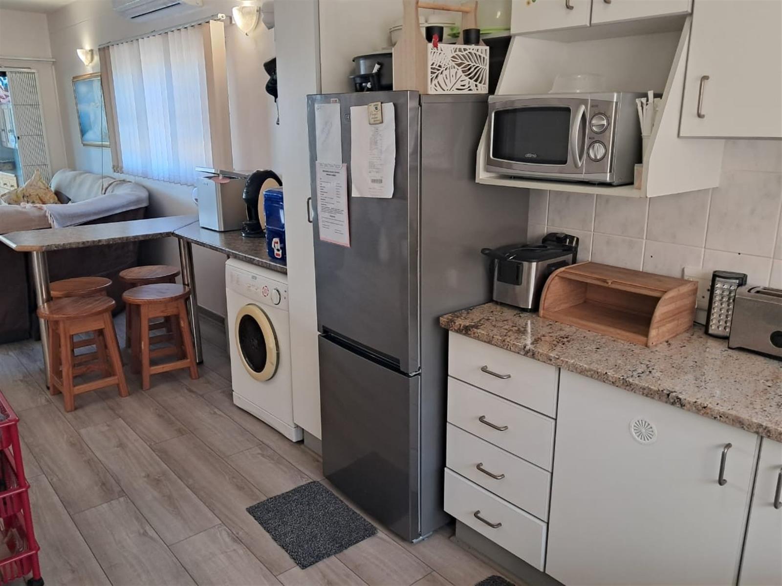 Ground Floor Apartment for sale, Margate, Kwazulu-Natal