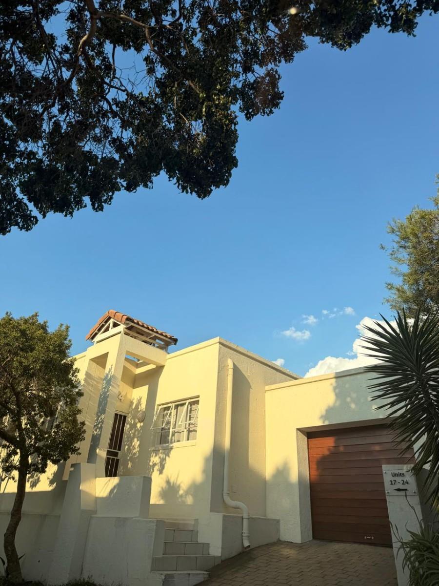 To Let 2 Bed / 2 Bath Townhouse in Morningside