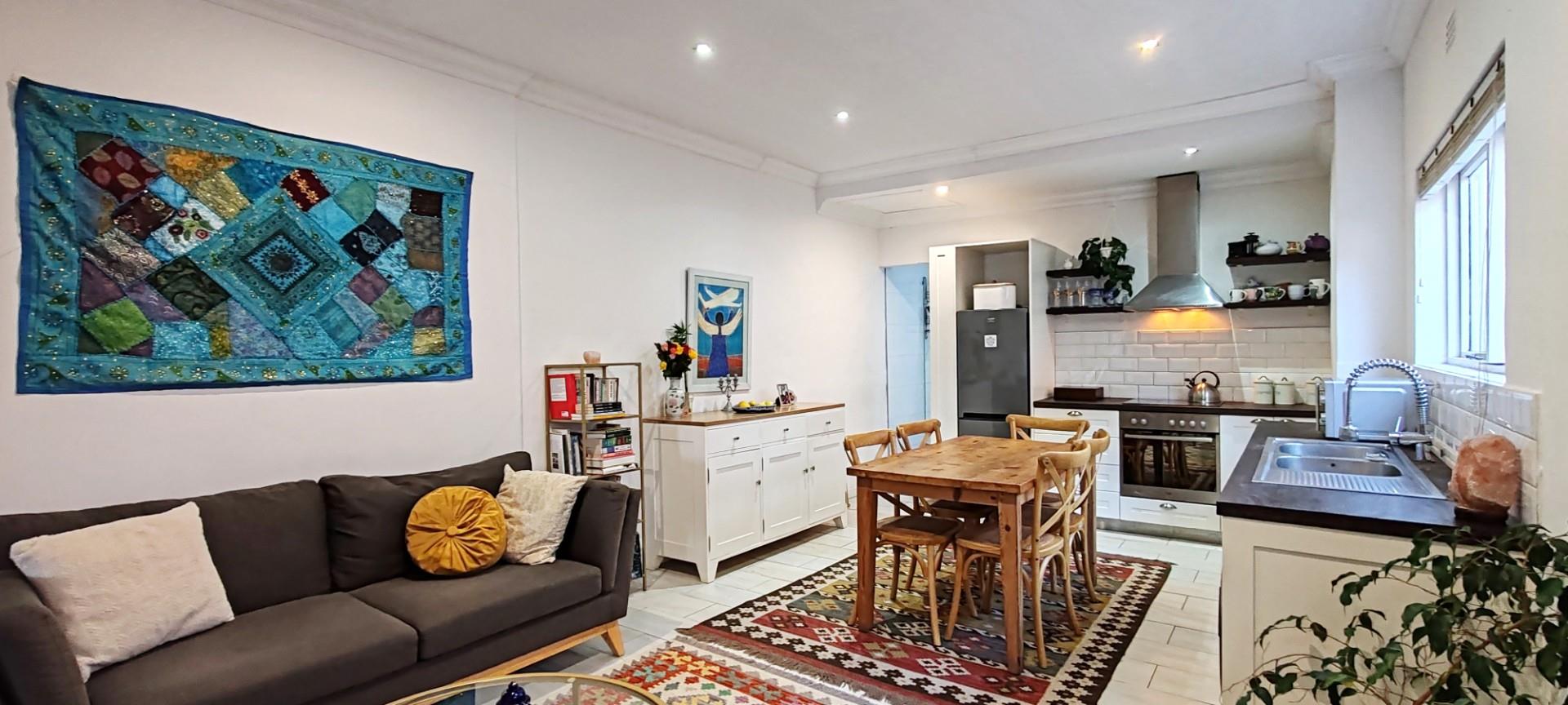 Charming 2-bedroom home in Observatory, Cape Town