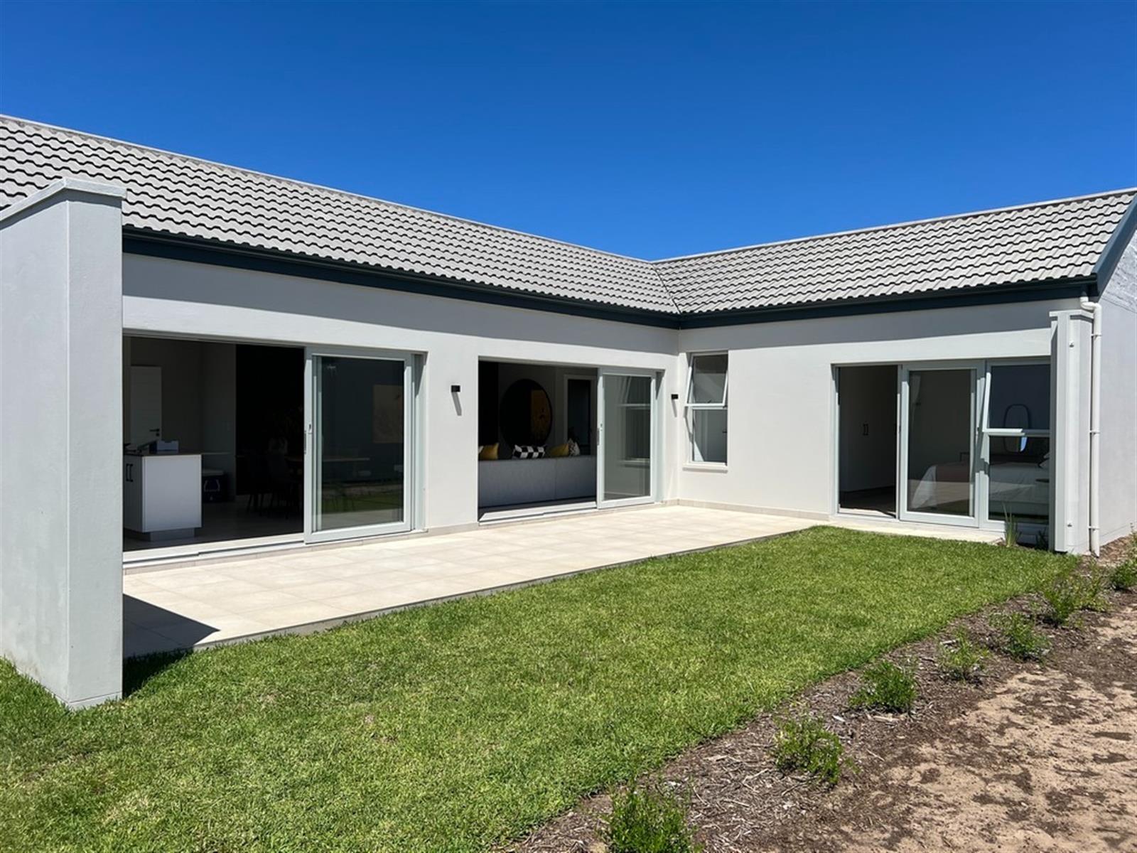 Modern 2-Bedroom Home in Lalela Estate -    NO TRANSFER DUTY