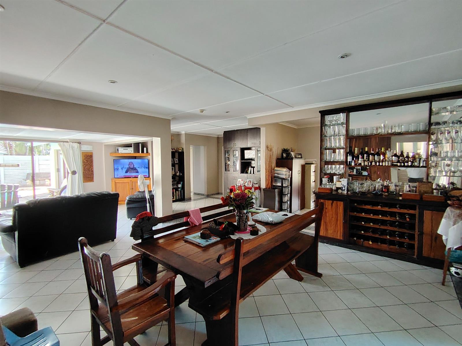 Where collaborative space meets private retreat