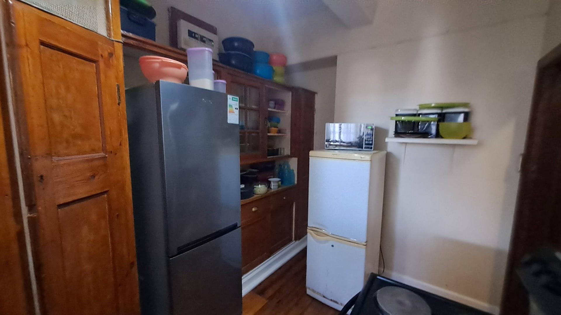 Apartment For Sale in Port Elizabeth Central, Port Elizabeth