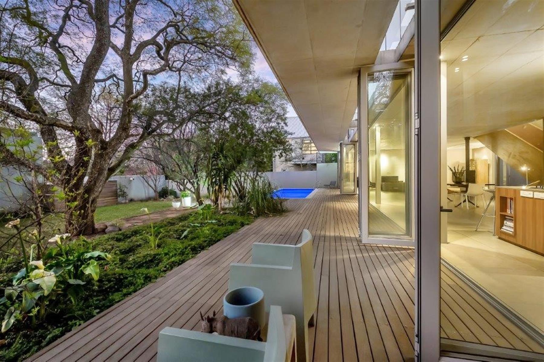 Architectural Masterpiece in Parkview