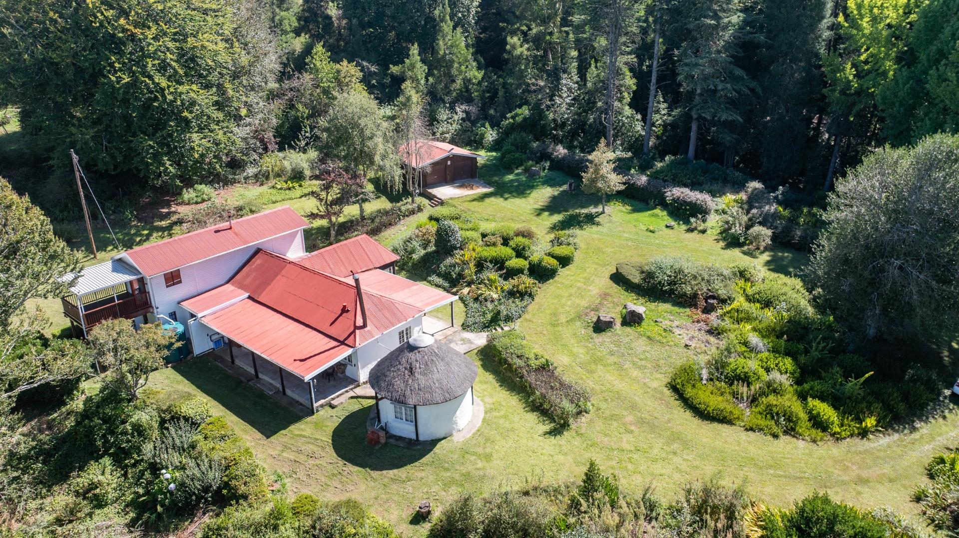 Peaceful dual living home with private waterfalls (furnished)