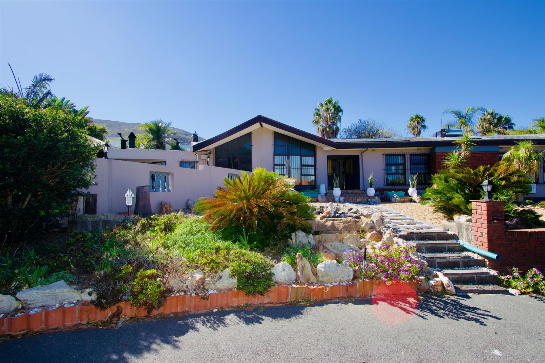 House for sale in Plattekloof 1, Plattekloof, Parow, 535 m²