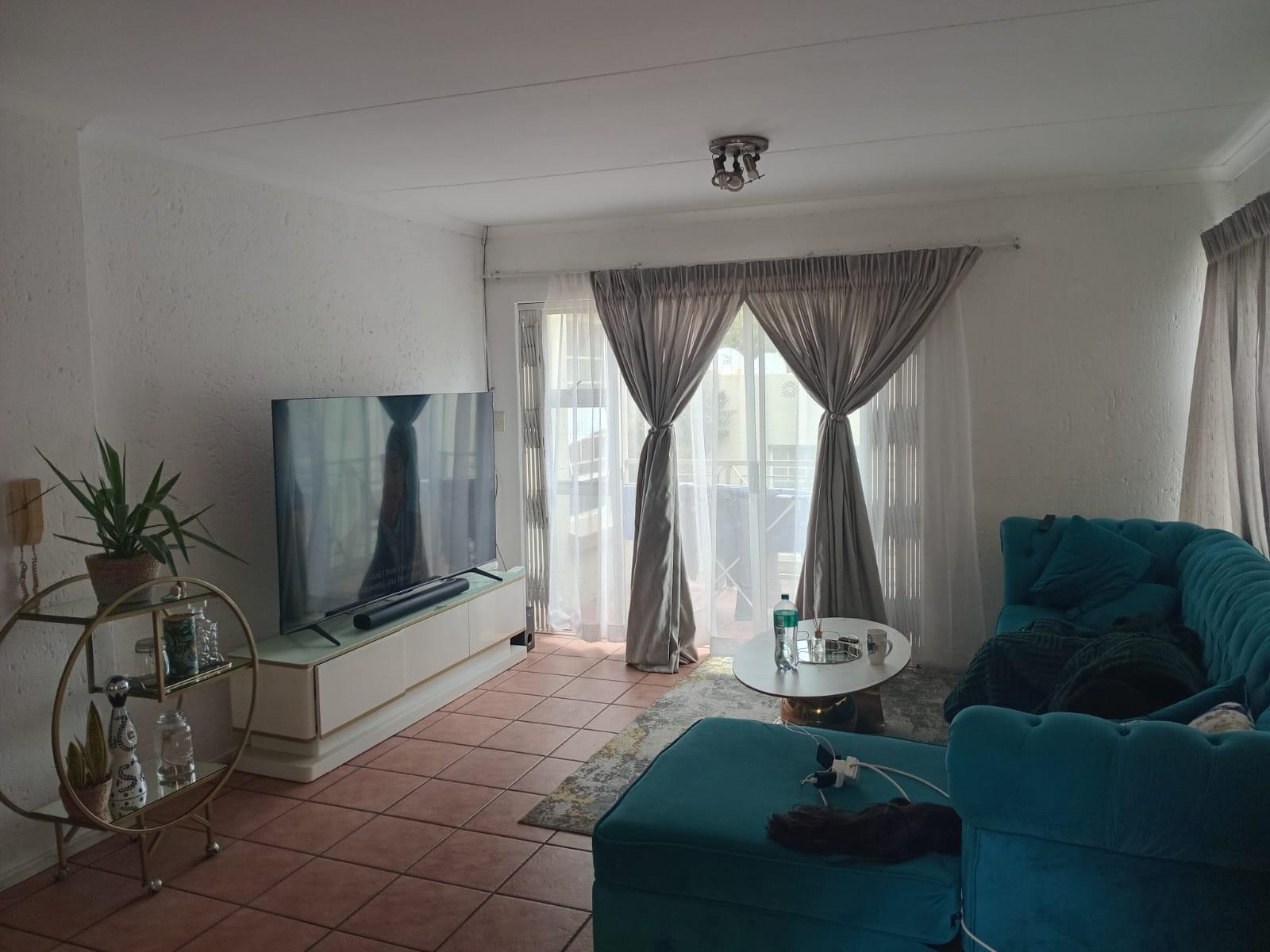 Apartment For Sale in Rembrandt Park, Johannesburg