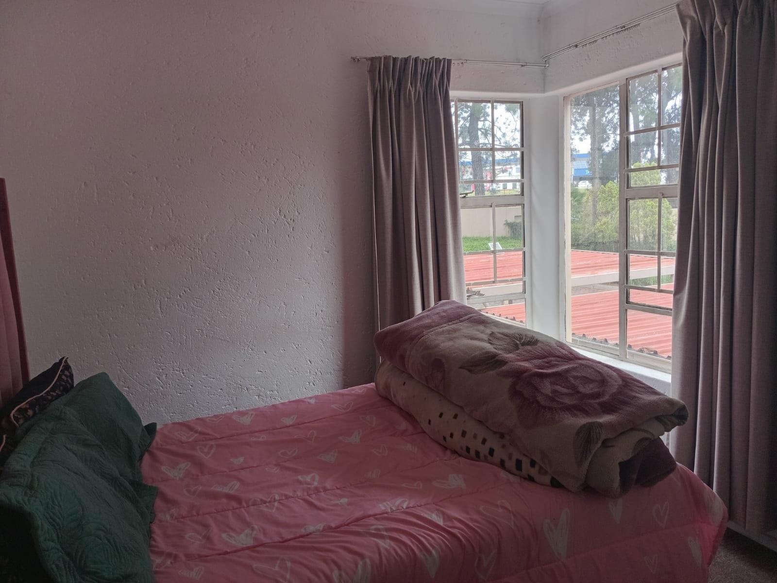 Apartment For Sale in Rembrandt Park, Johannesburg
