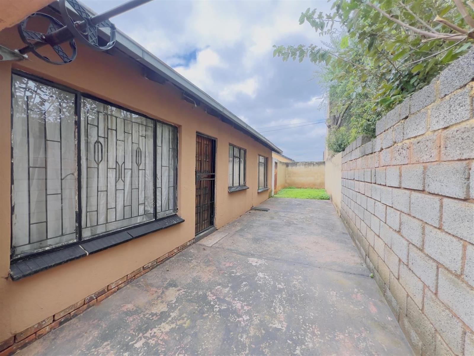 Protea Glen ext 1, Soweto