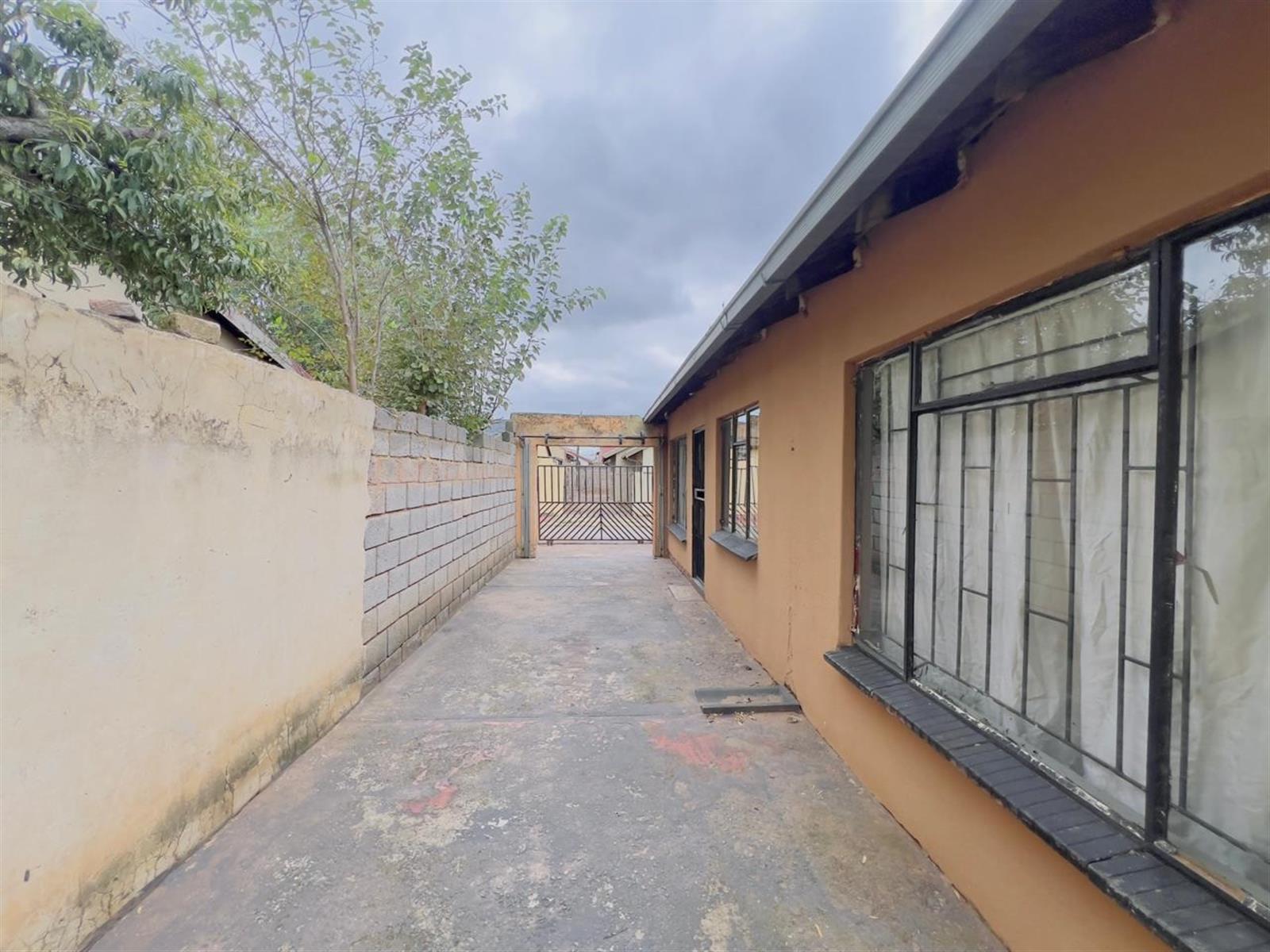 Protea Glen ext 1, Soweto