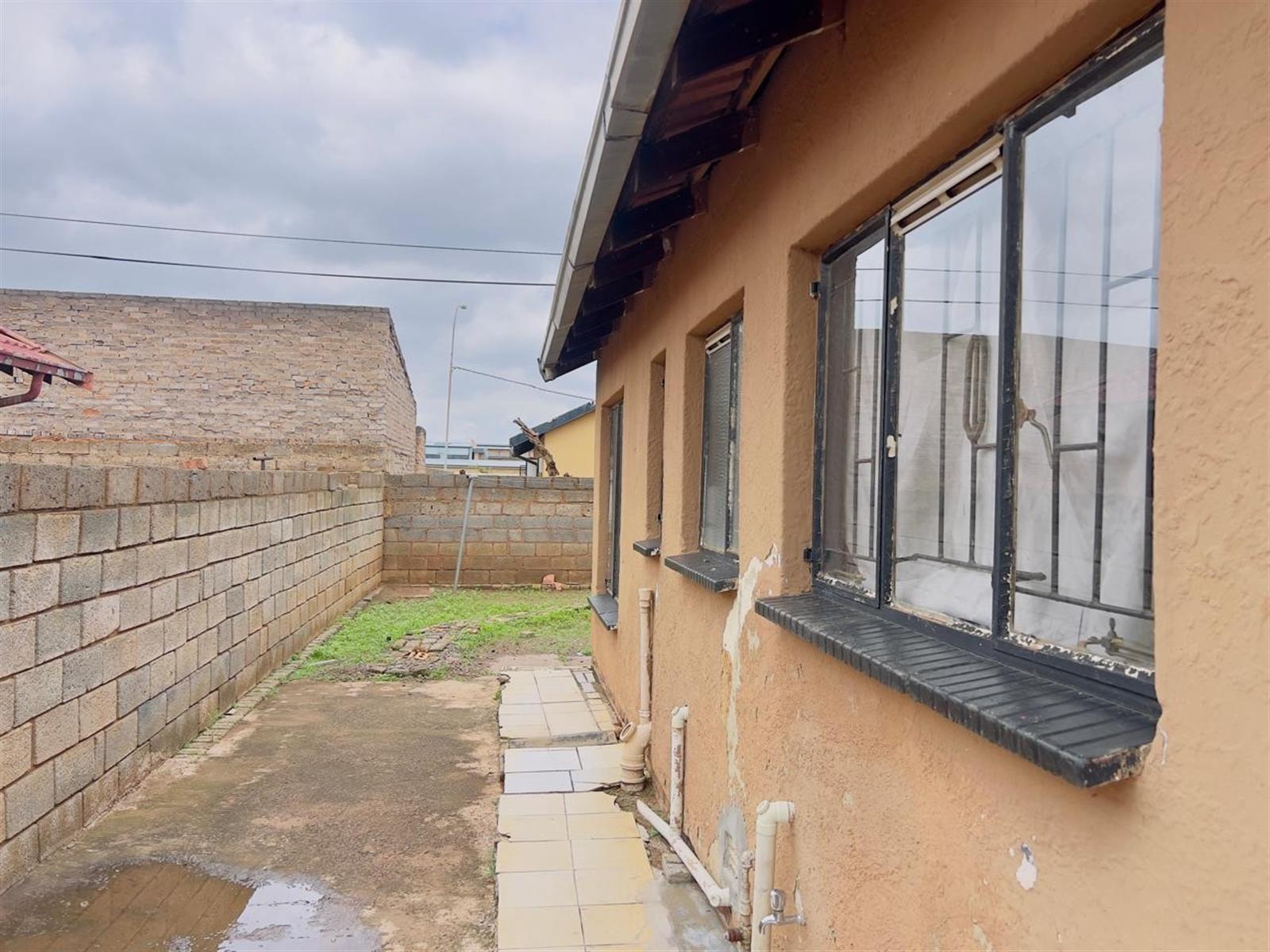 Protea Glen ext 1, Soweto
