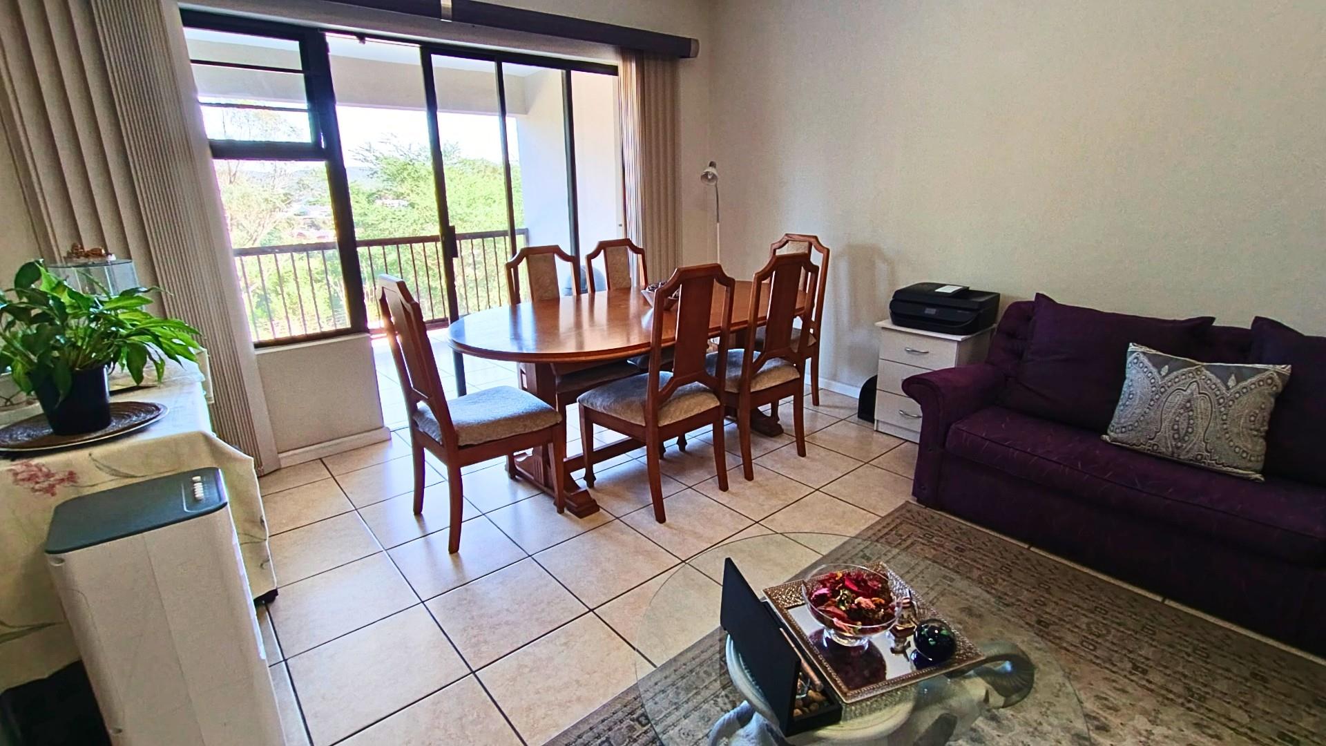 Apartment for sale in Sunset Valley, Nahoon Valley Park