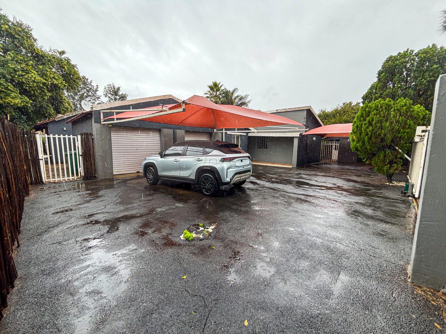 House For Sale in Albertsdal, Alberton