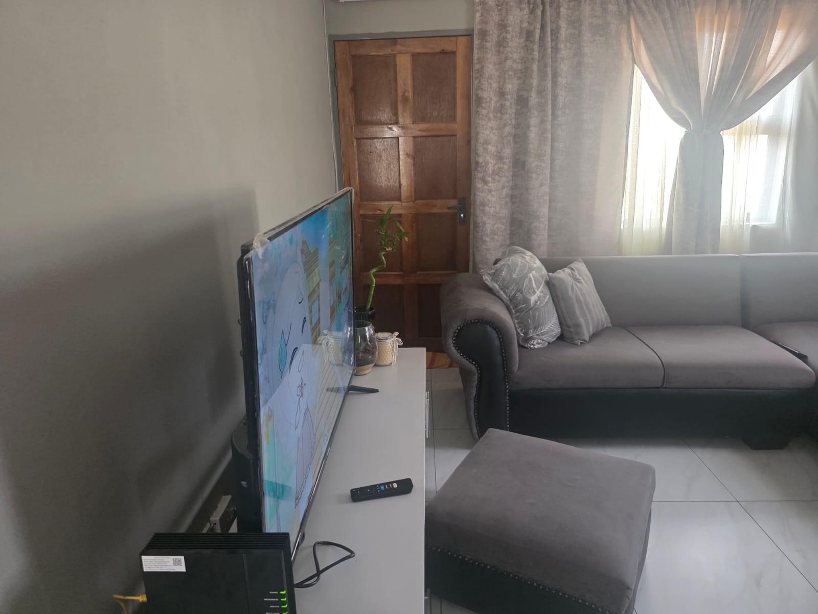 3 bedroomhome for sale in Tirong Estate