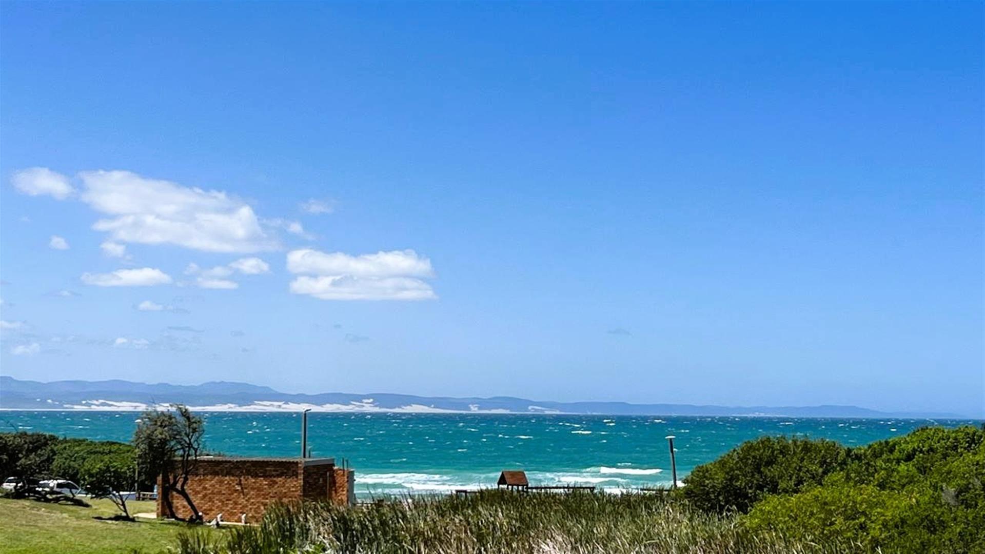 5 Bedroom Beach House for Sale in Jeffreys Bay - Lower Point | Sea Views and direct Beach access
