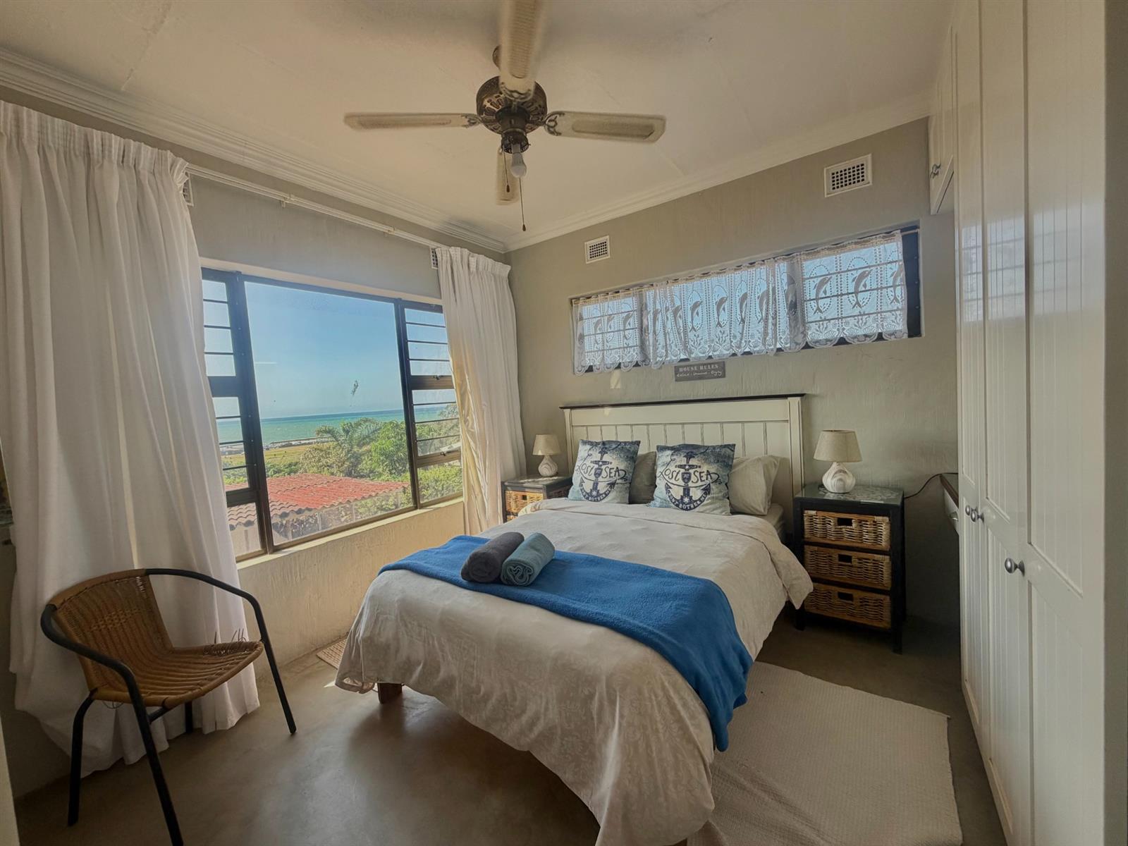 Beachside Bliss - Fully Furnished Apartment in Prime Coastal Location