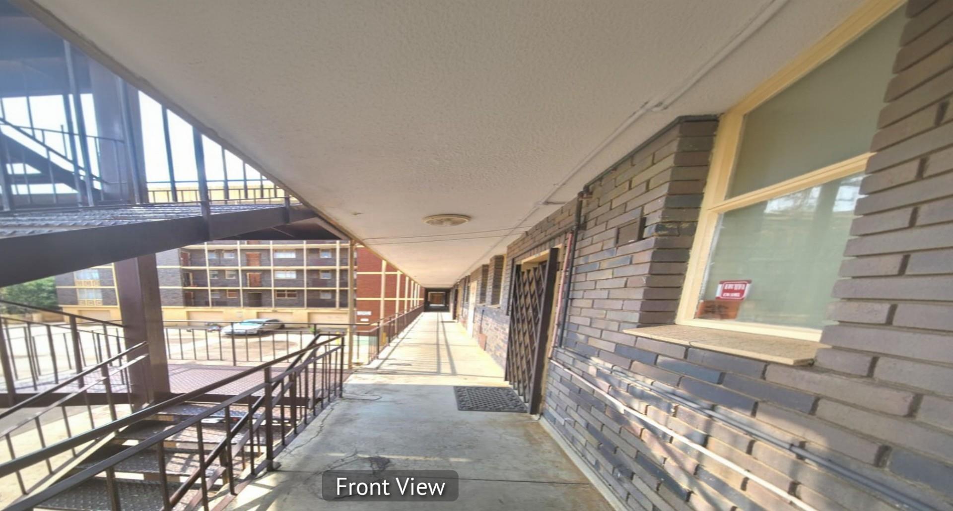 Apartment Block For Sale in Witbank Ext 5, Witbank