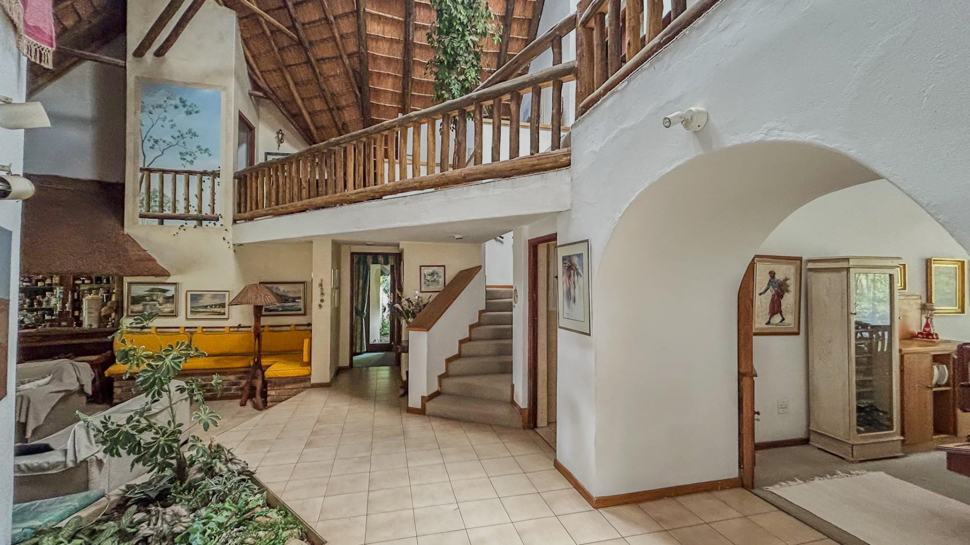 Expansive 5 Bedroomed Family Home on Prime Street