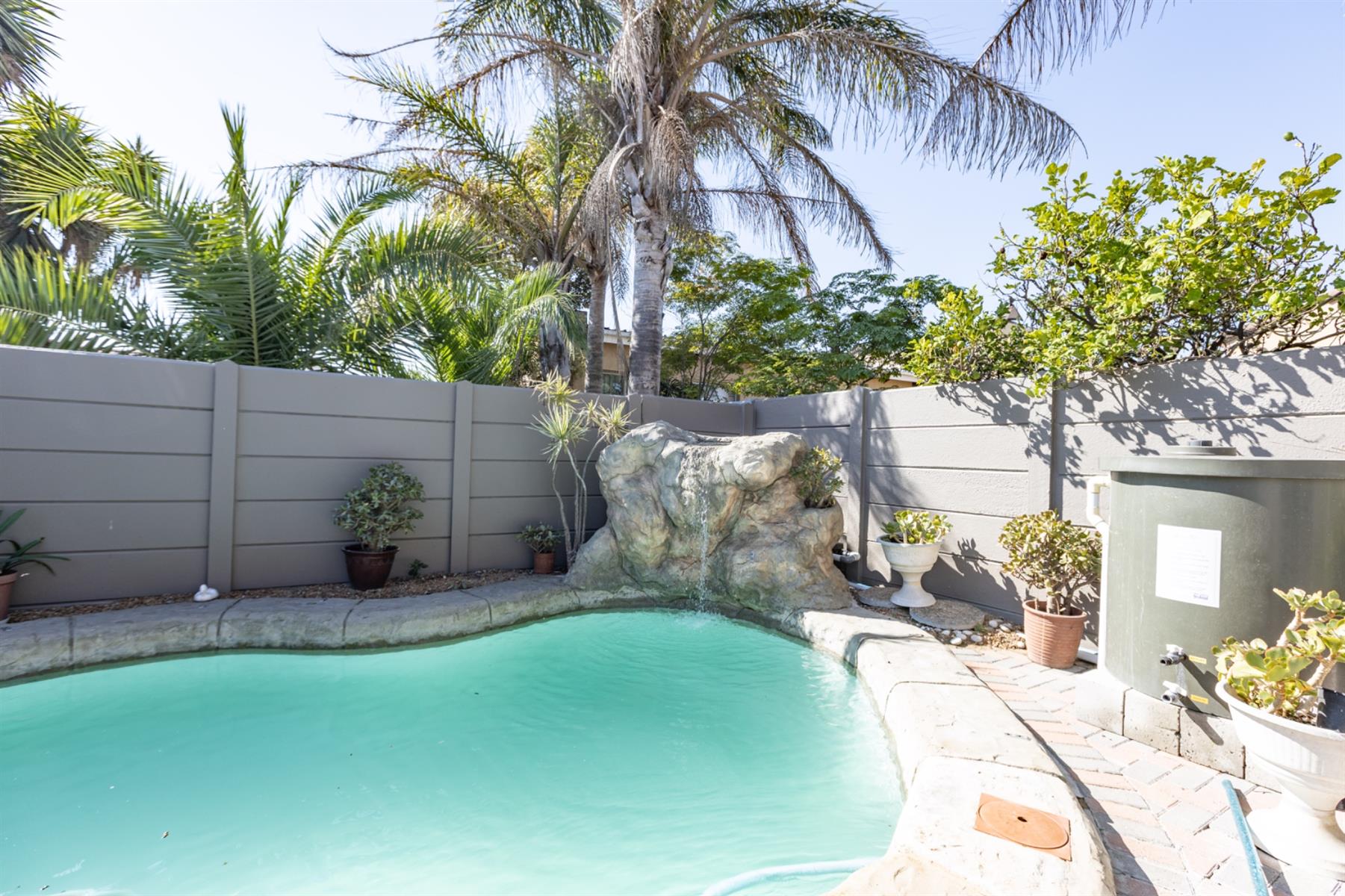 House for sale in Plattekloof Glen, Goodwood, 126 m²