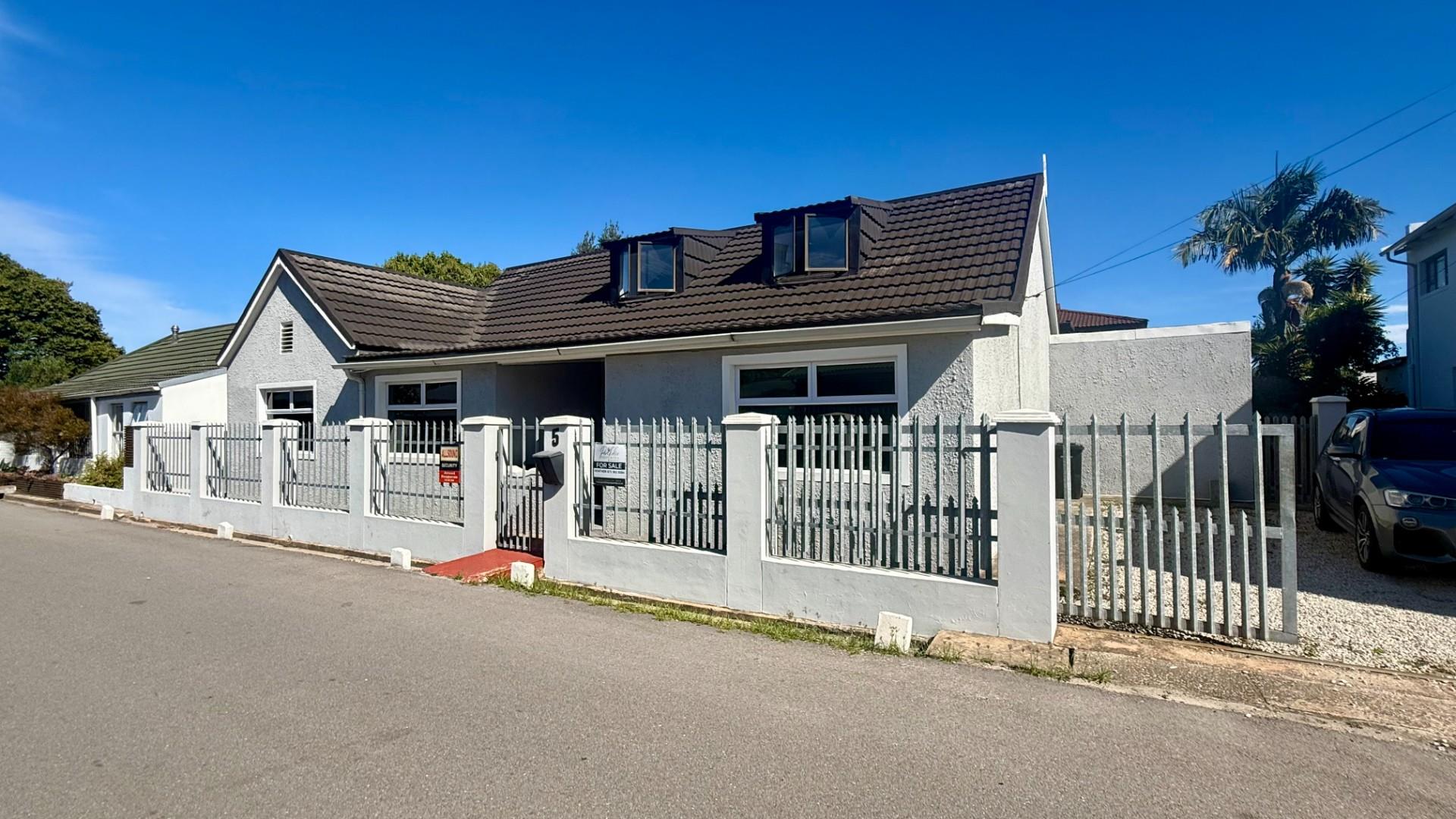 5 Cove street, Knysna Central