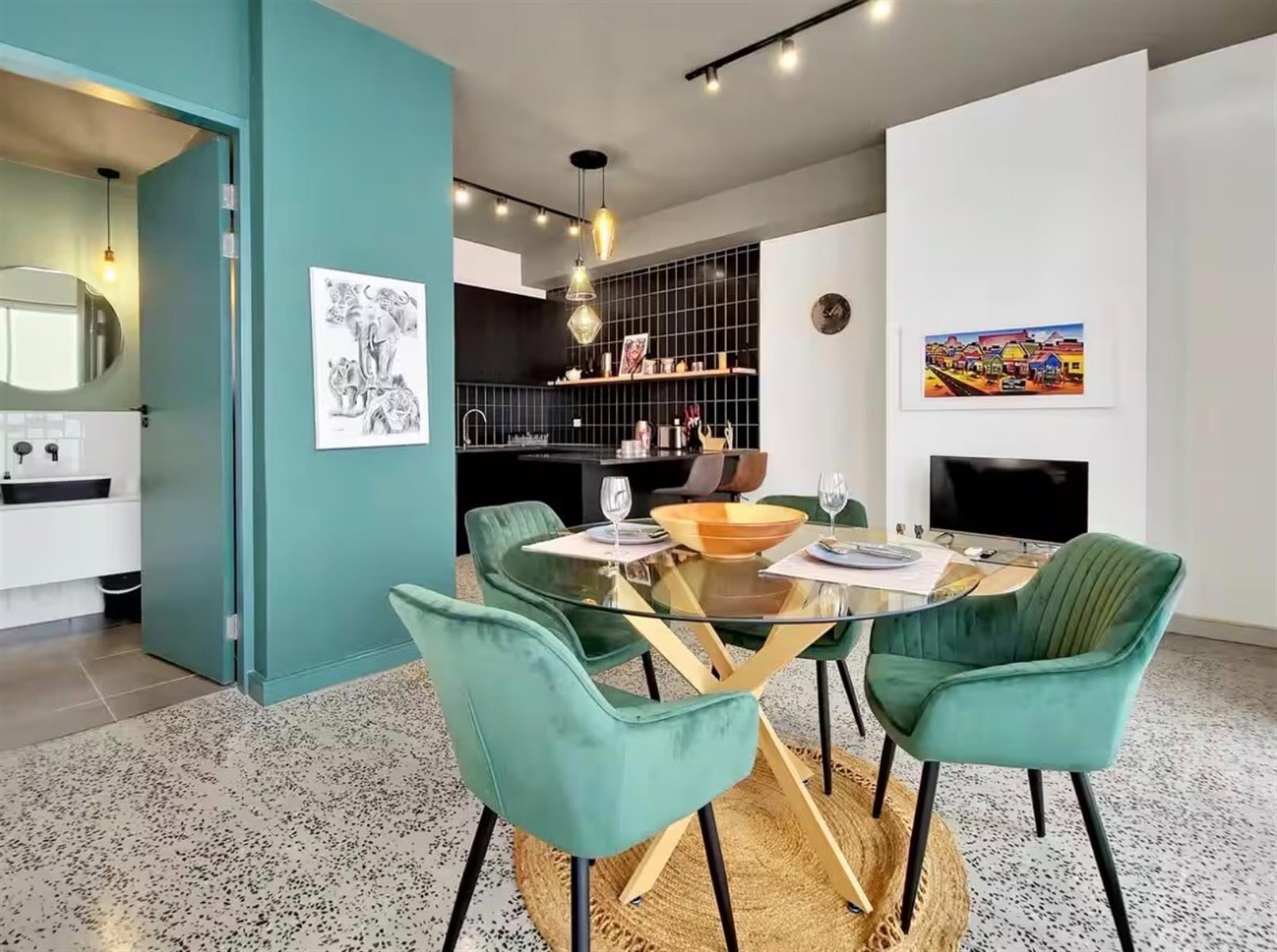 Apartment To Rent in Cape Town City Centre, Cape Town