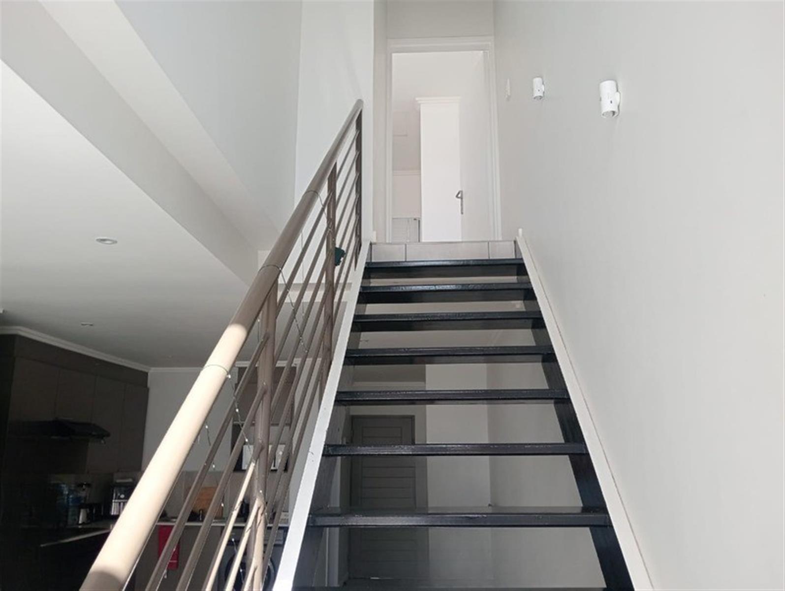 Apartment for sale in Fourways, Sandton, 77 m²