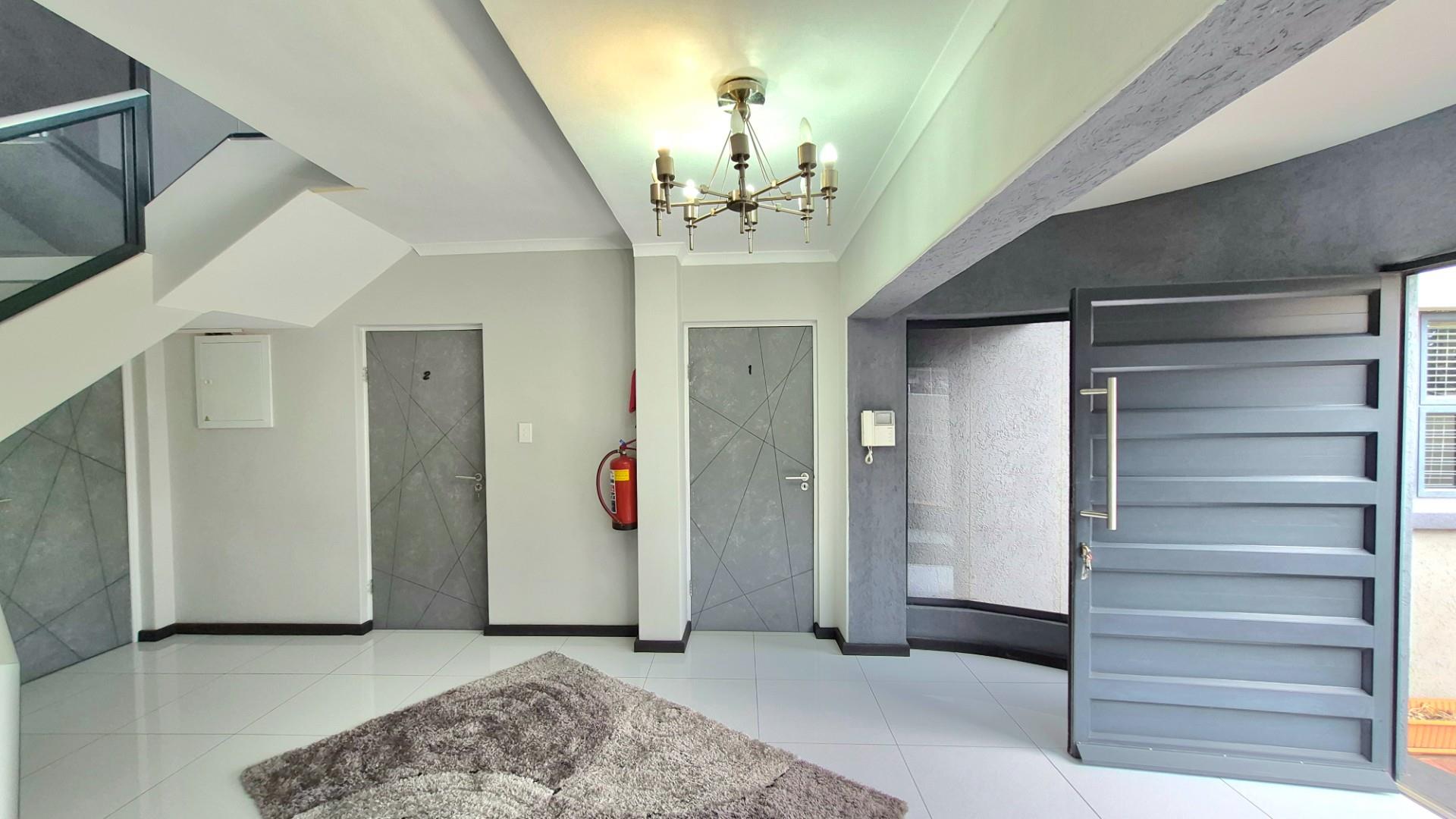 Guest House for sale in Crawford, Cape Town, 496 m²