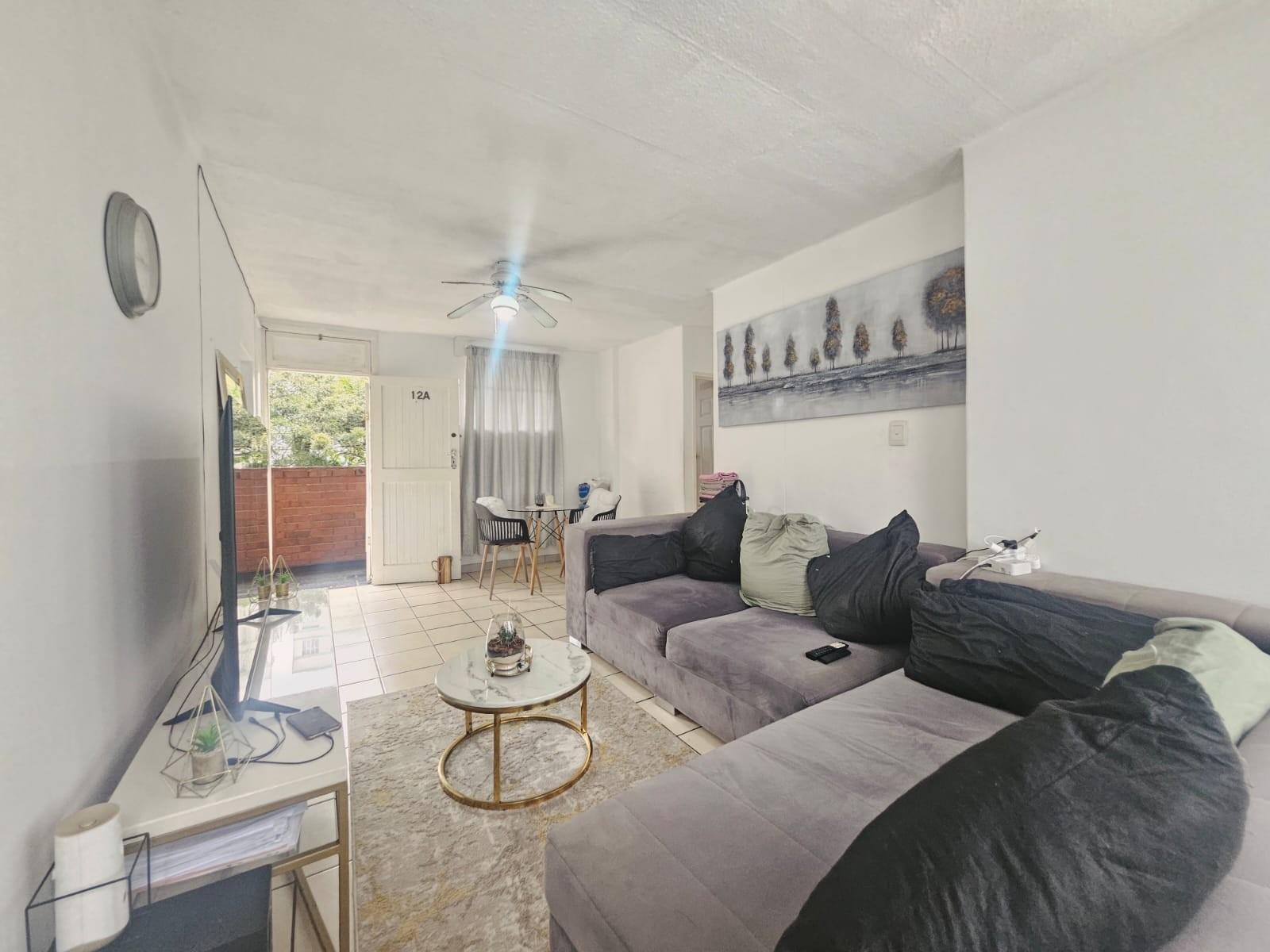 Apartment For Sale in Bulwer Durban