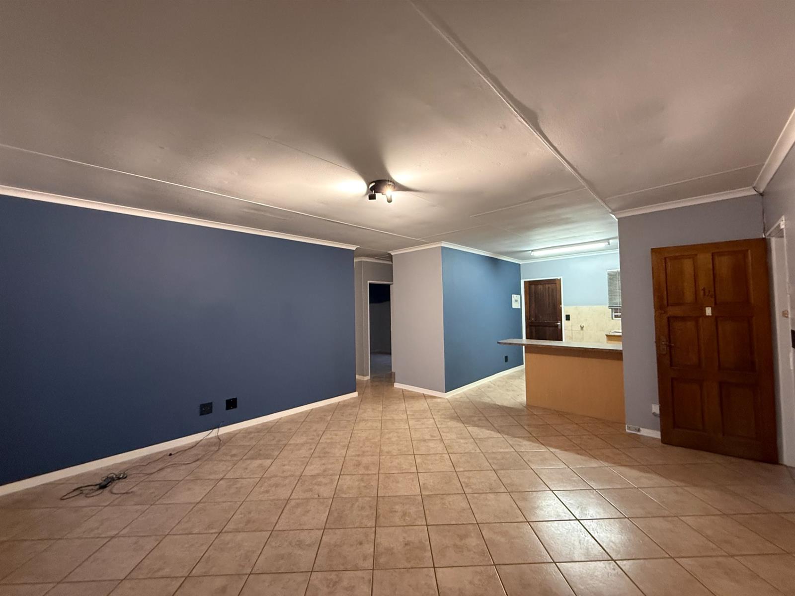 NEAT, NEW AND NOW AVAILABLE 2 BEDROOM TOWNHOUSE IN ELARDUS PARK