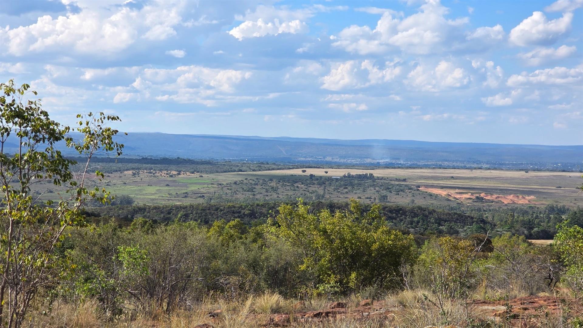 BARGAIN Verloren Estate - Prime North-East Facing Stand with Spectacular Views