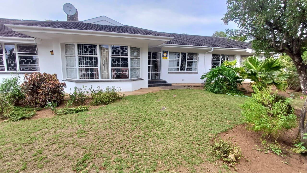 House For Sale in Vanes Estate, Uitenhage